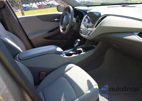 2022 Chevrolet Malibu Fwd Lt из США, поврежденный, VIN 1G1ZD5ST4NF130974